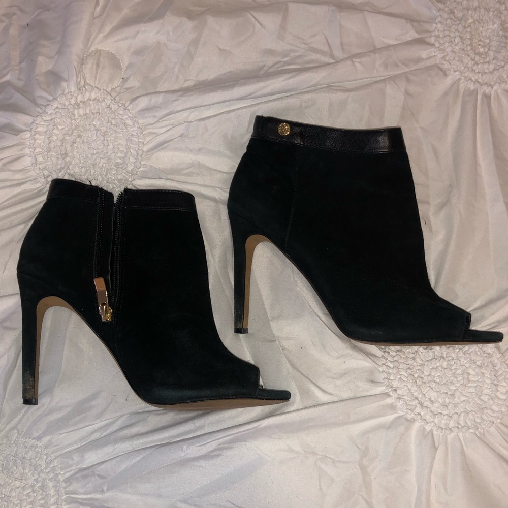 8.5 opened toe high heels